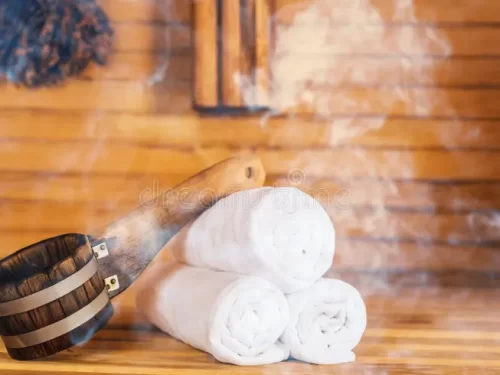 spa-sauna-wellness-towel-bath-thermal-bucket-110559252